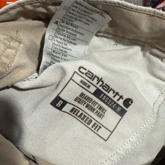 Carhartt distressed pants well worn 30 x 30 relaxed fit khaki color - Picture 4 of 6